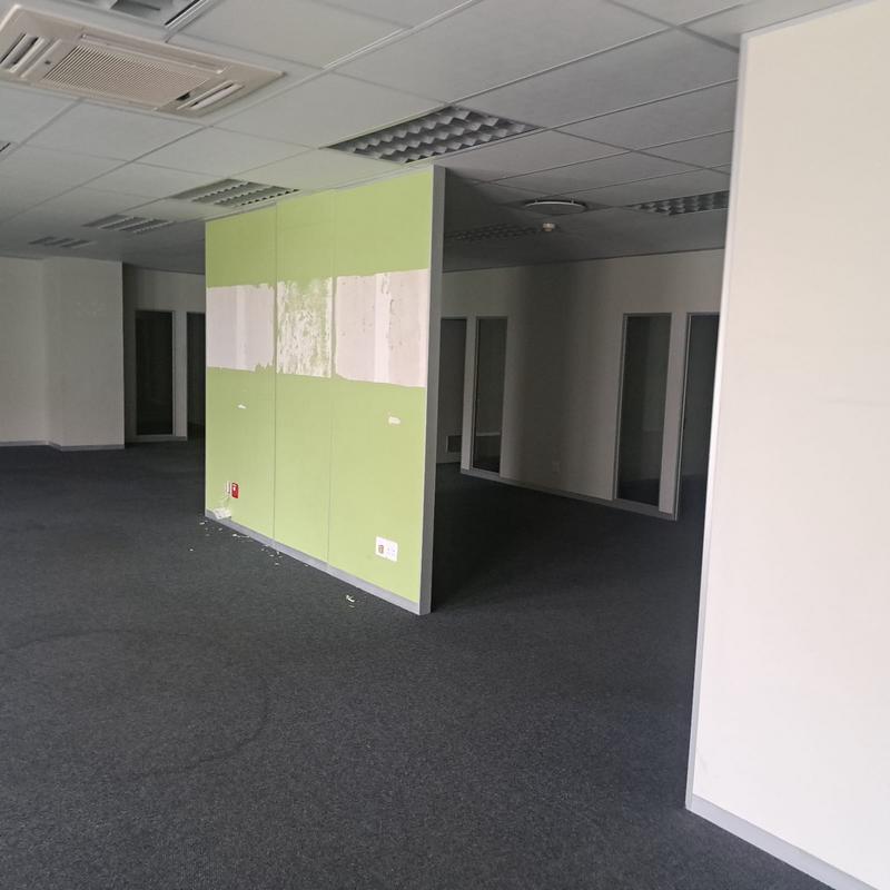 To Let commercial Property for Rent in Walmer Eastern Cape